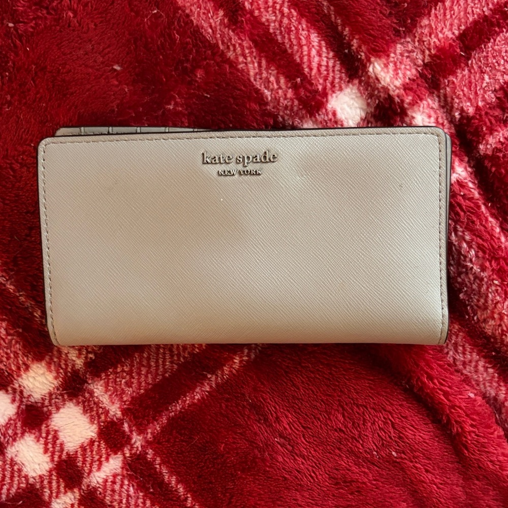 Kate Spade Light Gray Wallet
